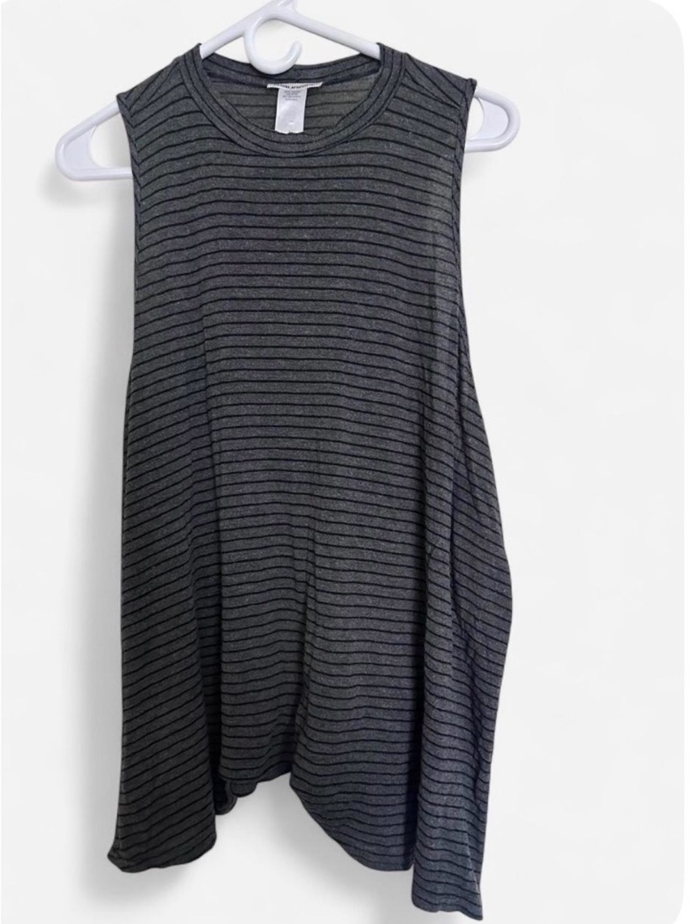 Sleeveless Striped Tank Top - Gray -